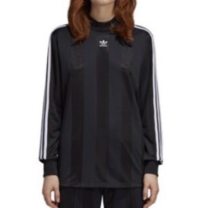 Adidas long sleeve tee NWT